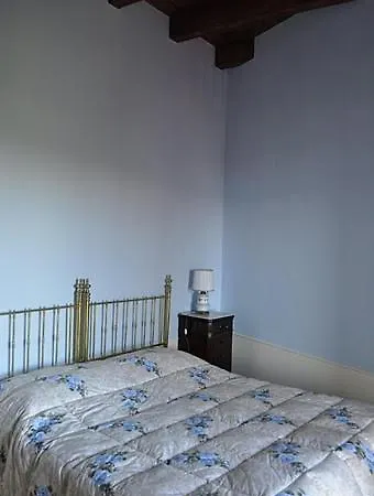 Ai Catalani Bed & Breakfast *