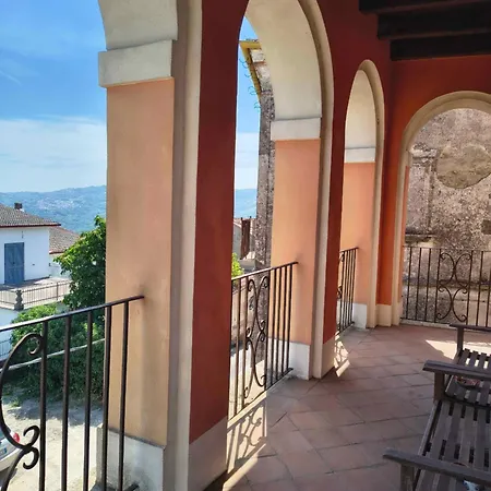 Bed & Breakfast Ai Catalani 3*